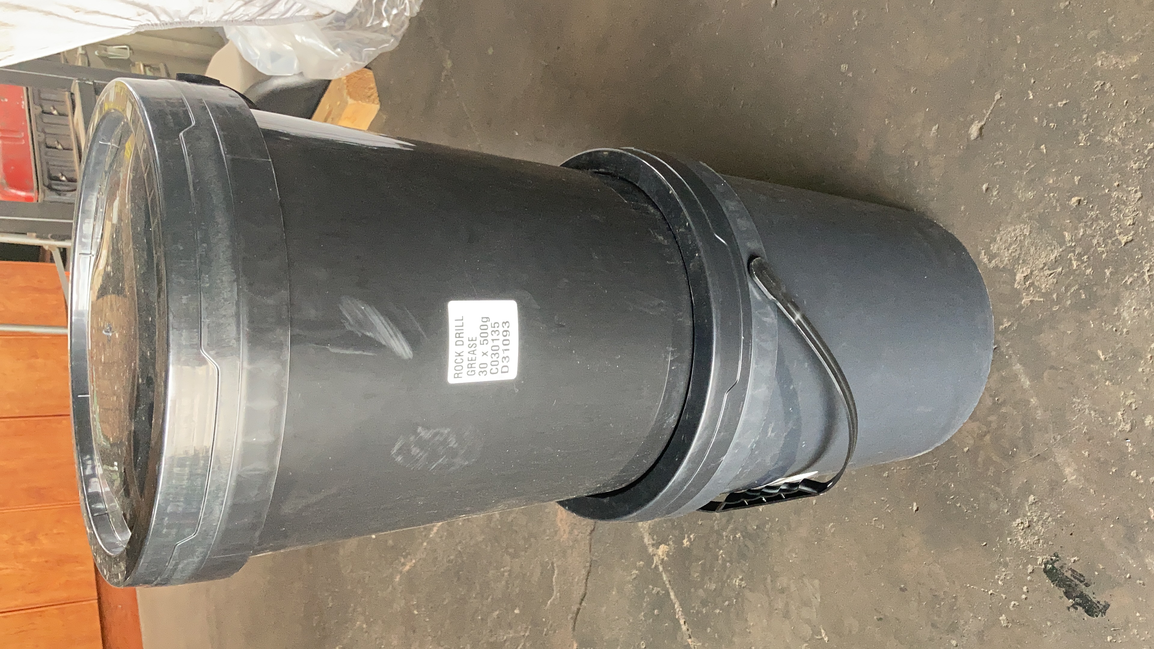 57DF2EFD-BF39-4493-8BC3-93E51D736638